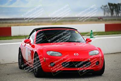 media/Mar-02-2025-Speed Ventures (Sun) [[ad7ca67825]]/Orange Group/Grid/